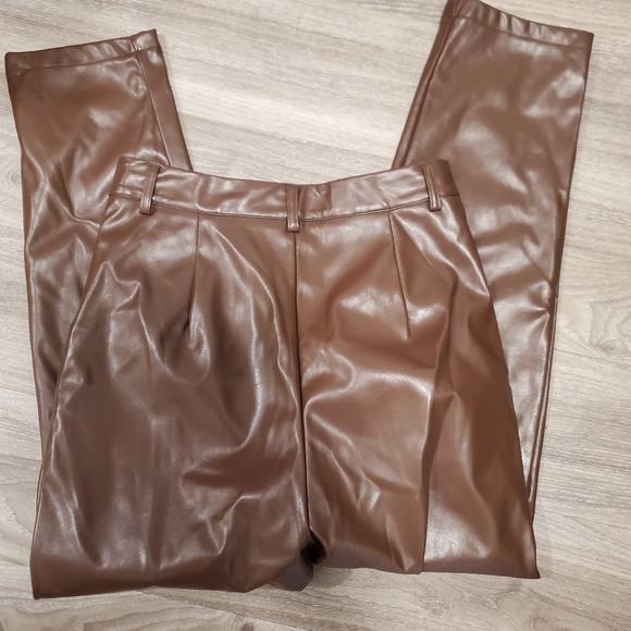 Small Faux Leather Pants - Picture 3 of 4